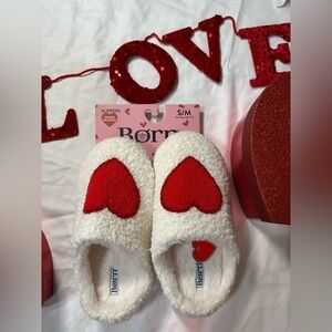 Born non slip Valentine Slippers in White and Red size small shoe size 5-8